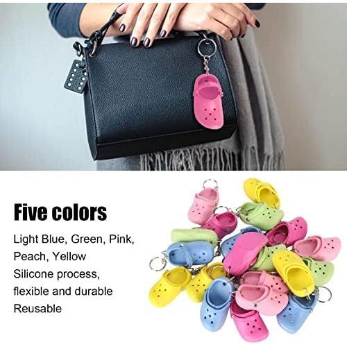 20pcs Mini Shoes Key Chains, Funny Clog Cute Adorable Beach Hole Shoes Keychains for DIY Backpacks Handbag Wall Door Bag Travel Camping Accessory Blue Green Pink Peach Yellow