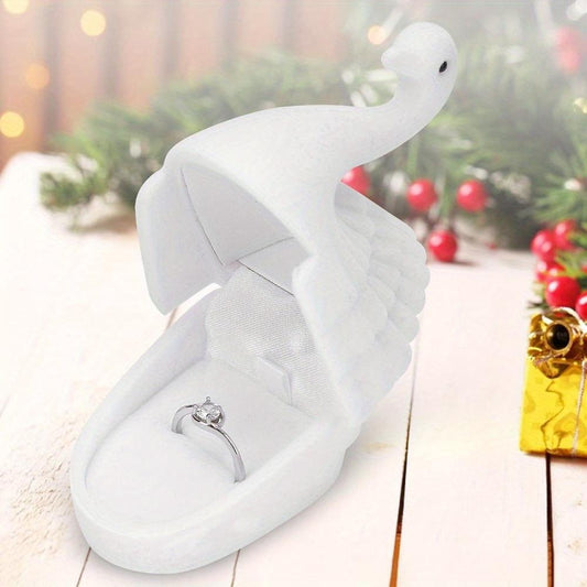 Exquisite Swan Shape Jewelry Box, Retro Design, Flocking Inside, Unique Gift for Christmas, Birthday (White)