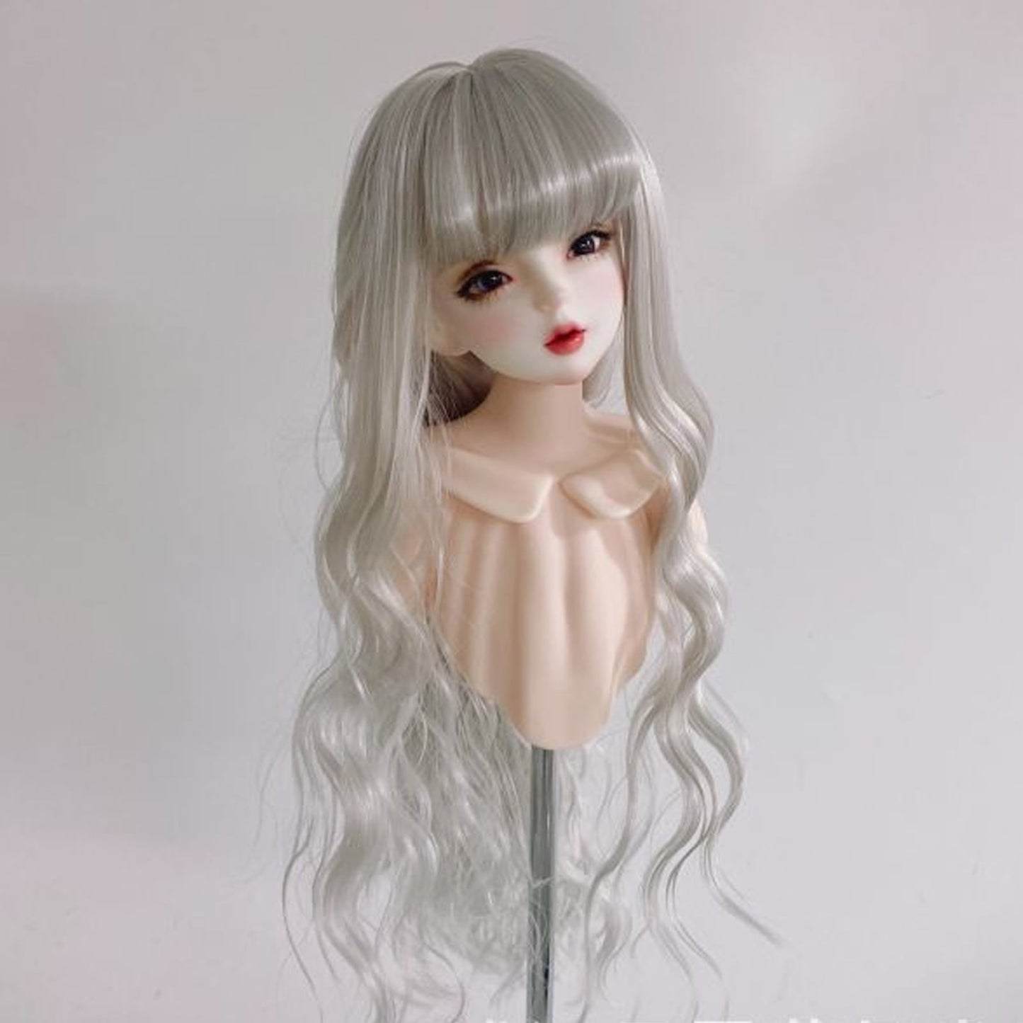 Ball Jointed Doll Wig Curly Soft Heat Resistant Trimmable Soft Touch 1/6 Doll Wig with Bangs for Doll Dress Up Silver Gray